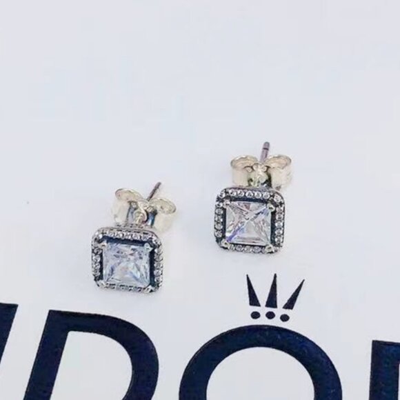 Pandora, Square Sparkle Halo Stud Earrings | Maren Pandora Square Sparkle Halo Stud Earrings